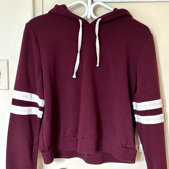 Forever 21 Cropped Maroon Hoodie - Picture 3 of 3